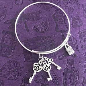 Keys & Lock High Polish Stainless Steel Adjustable Charm Bracelet NWT